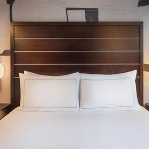 Zimmer mit Queensize-Bett