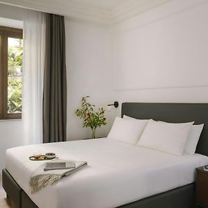 Zimmer mit Kingsize-Bett