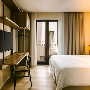 Zimmer mit Queensize-Bett