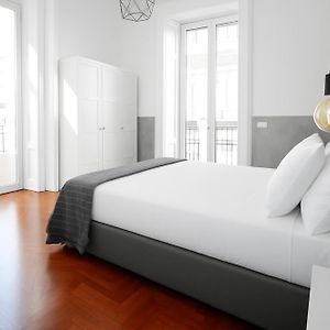 Deluxe Zimmer mit Kingsize-Bett