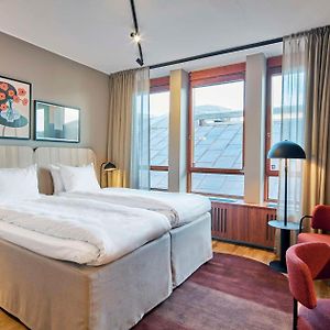 Standard Zimmer mit Kingsize-Bett