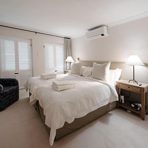 Deluxe Zimmer mit Kingsize-Bett