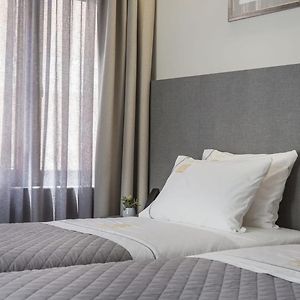 Dreibettzimmer
