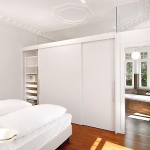 Suite Apartment