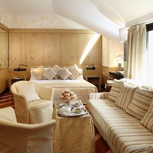 Dreibettzimmer