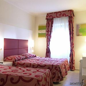 Dreibettzimmer