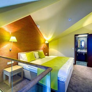 Duplex Suite
