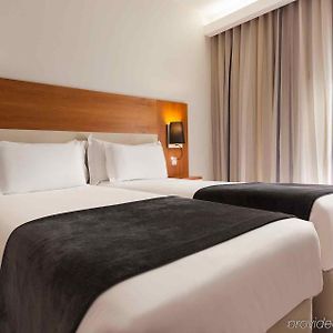Standard Zimmer mit zwei Einzelbetten