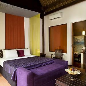 Grand Deluxe Zimmer mit Kingsize-Bett