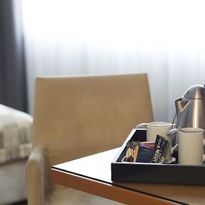 Standard Zimmer mit Kingsize-Bett
