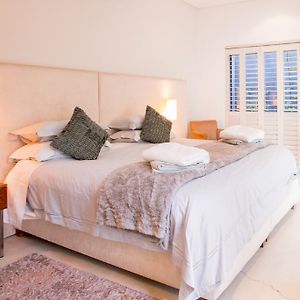 Superior Zimmer mit Kingsize-Bett