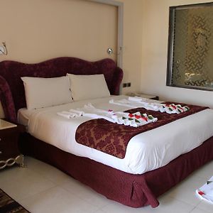 Prestige Zimmer mit Kingsize-Bett