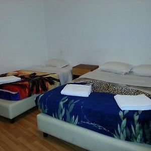 Dreibettzimmer