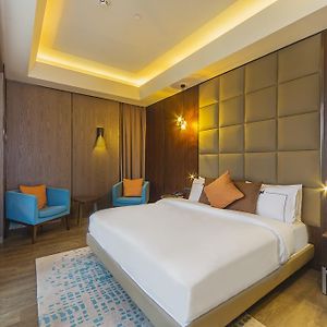 Eck-Suite mit Kingsize-Bett