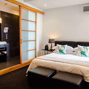 Standard Zimmer mit Kingsize-Bett