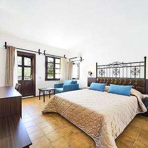 Standard Zimmer mit Kingsize-Bett