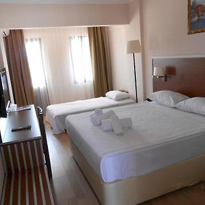 Dreibettzimmer