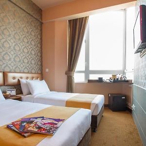 Superior Zimmer mit Kingsize-Bett
