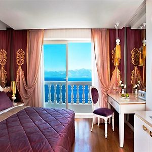 Deluxe Zimmer mit Kingsize-Bett