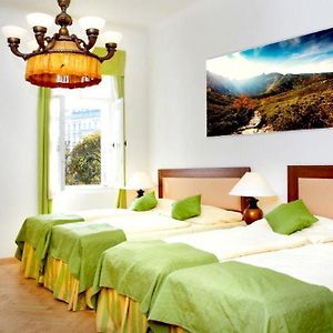 Dreibettzimmer