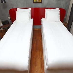Standard Zimmer mit zwei Einzelbetten