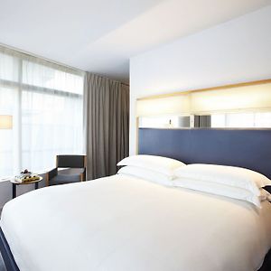 Standard Zimmer mit Kingsize-Bett