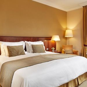 Superior Zimmer mit Kingsize-Bett