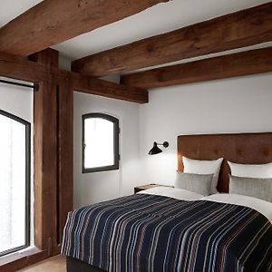 Deluxe Zimmer mit Kingsize-Bett
