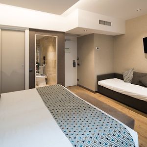 Dreibettzimmer