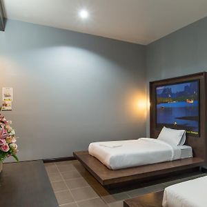 Budget Without Window Room