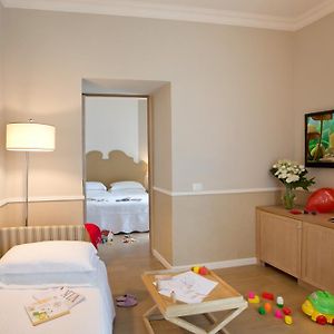 Familien-Zimmer