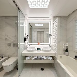Premier Zimmer im Atrium