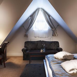 Wellness Zimmer mit Kingsize-Bett