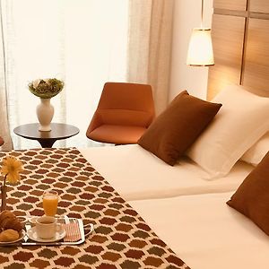 Standard Zimmer mit Kingsize-Bett