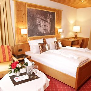 Großes Doppelzimmer