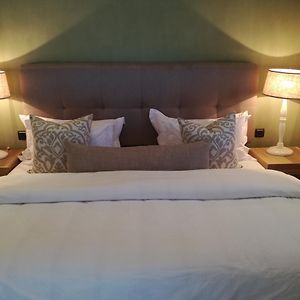 Deluxe Zimmer mit Kingsize-Bett