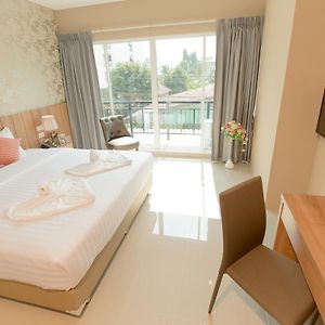 Deluxe Zimmer mit Kingsize-Bett