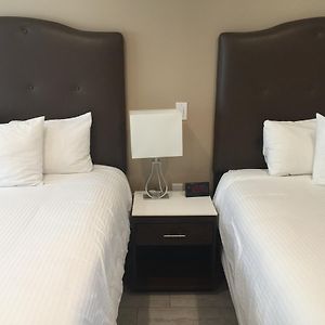 Deluxe Zimmer mit Kingsize-Bett