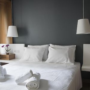 Standard Zimmer mit Kingsize-Bett