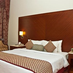 Deluxe Zimmer mit Kingsize-Bett