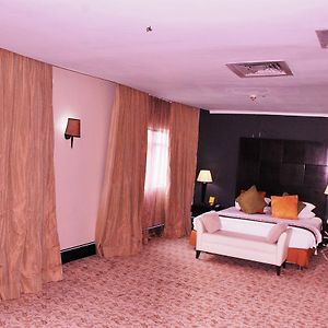 Deluxe Junior Suite