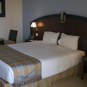 Deluxe Zimmer mit Kingsize-Bett