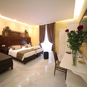 Deluxe Dreibettzimmer