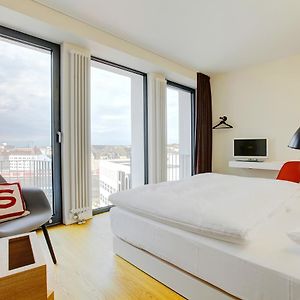 Deluxe Zimmer mit Kingsize-Bett