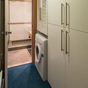 Großes Apartment mit 1 Schlafzimmer