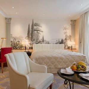 Deluxe Zimmer mit Kingsize-Bett