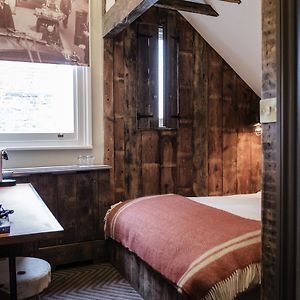 Gemütliches Holzhaus
