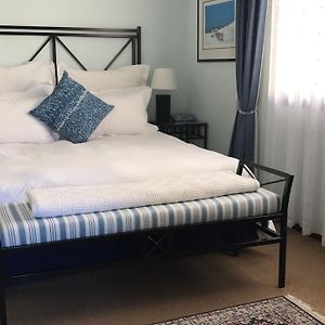 Zimmer mit Queensize-Bett