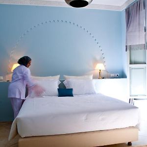 Comfort Zimmer mit Kingsize-Bett
