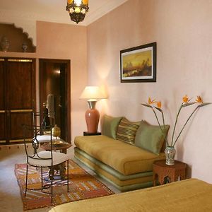 Deluxe Zimmer mit Kingsize-Bett